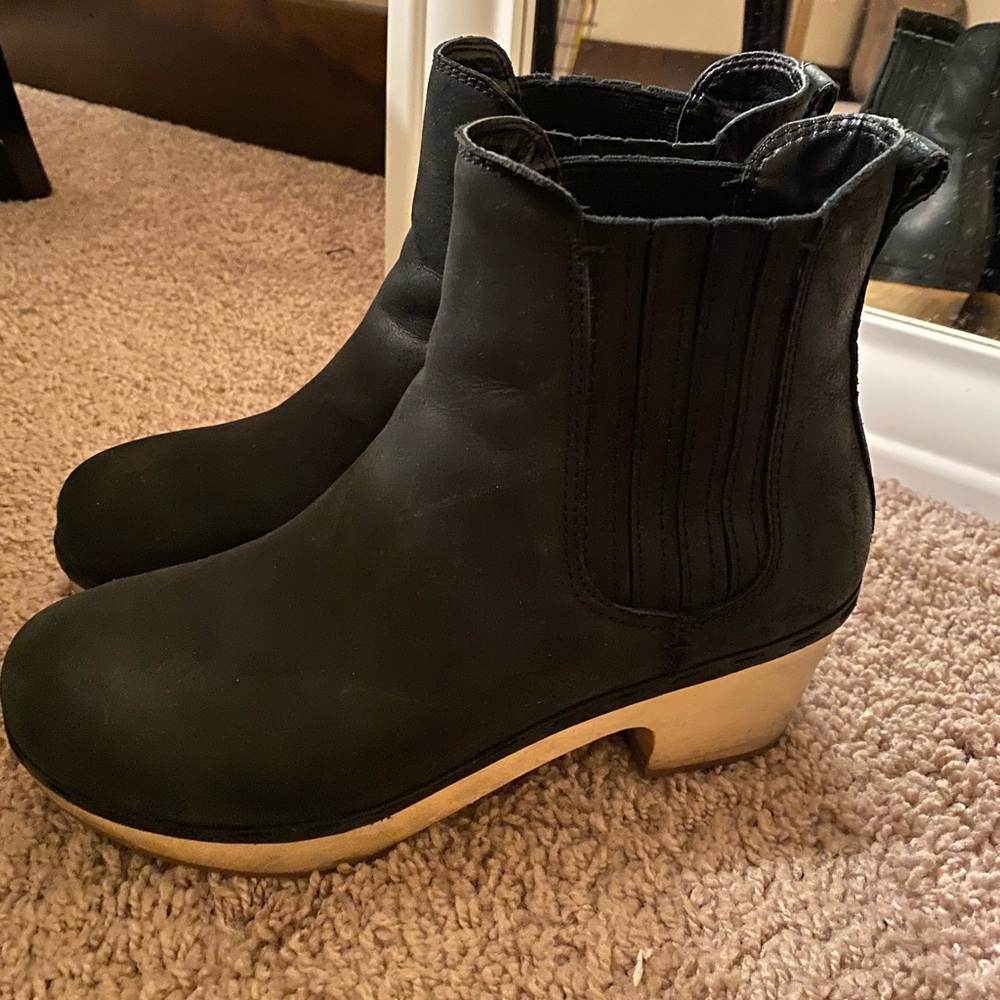 Frye & Co leather boot clogs